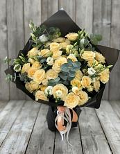 Букет цветов из:  Розы и Лизиантусы в Соломенском