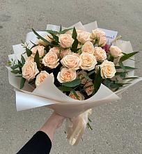 Букет Кремовые розы Латте в Соломенском